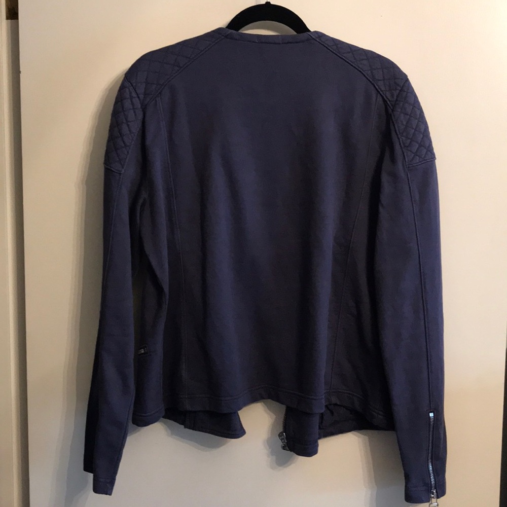 Gap Jacket - Picture 3 of 5